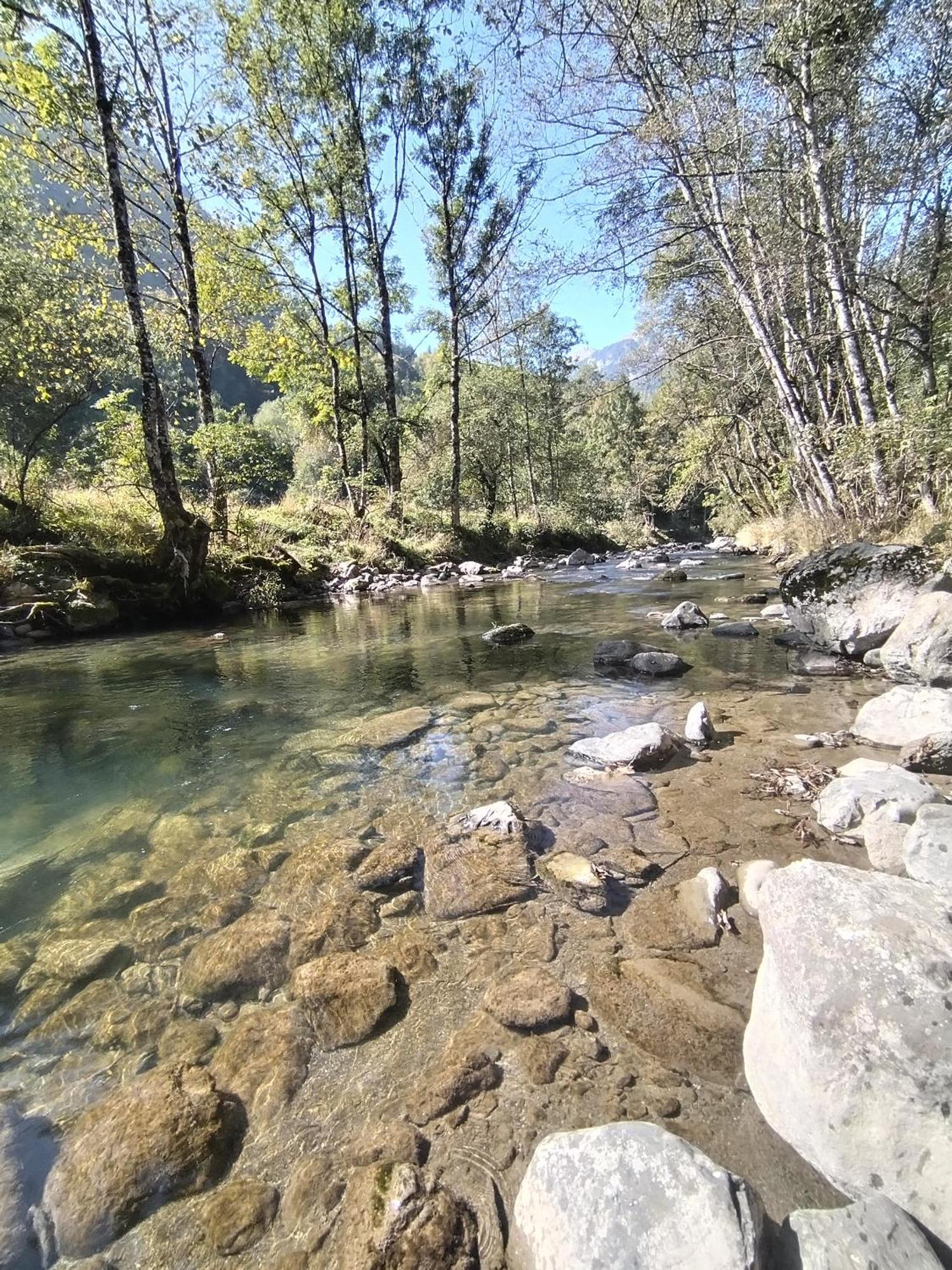Chalet 8 Personnes + Grand Terrain Et Riviere Entremont Εξωτερικό φωτογραφία