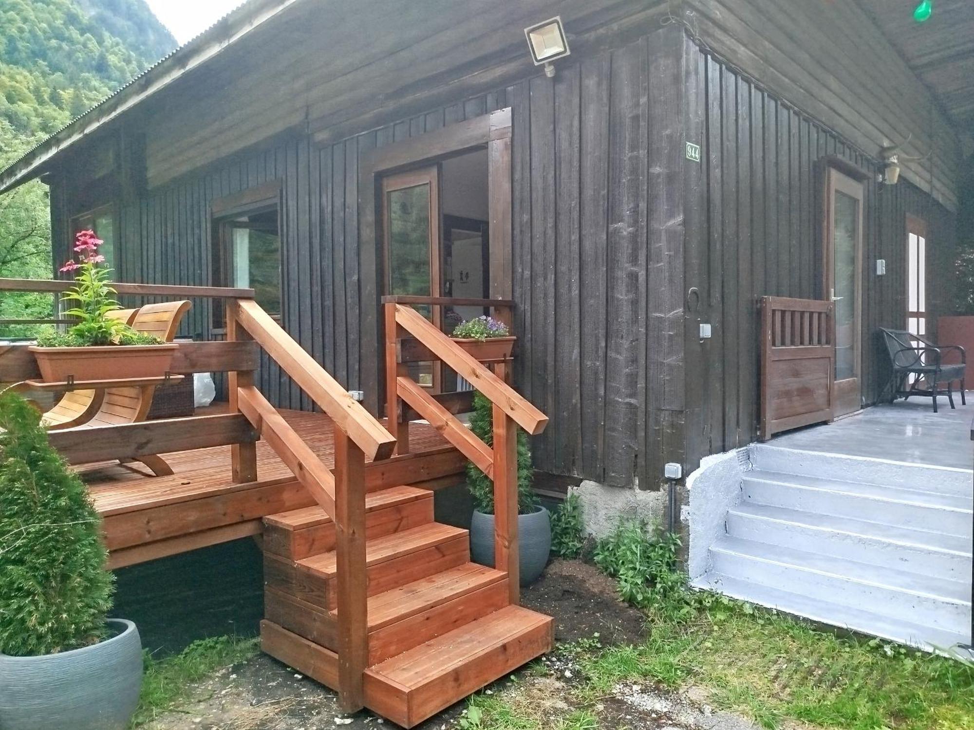 Chalet 8 Personnes + Grand Terrain Et Riviere Entremont Εξωτερικό φωτογραφία